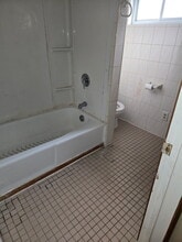 730 Chestnut St in New Castle, PA - Building Photo - Building Photo