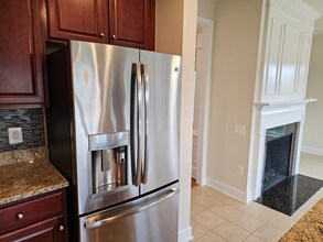 2325 Brookmoor Ln in Leesylvania, VA - Building Photo - Building Photo