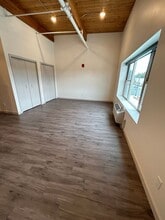 101 N Main St in Le Sueur, MN - Foto de edificio - Building Photo