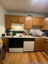 175 Adams St in Newton, MA - Building Photo - Building Photo