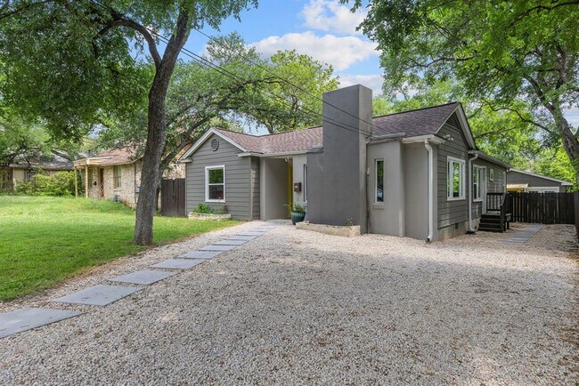 3909 Willbert Rd in Austin, TX - Building Photo - Building Photo