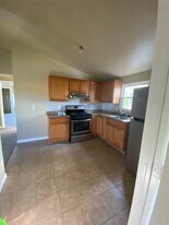 18 Third Ave in Brentwood, NY - Building Photo