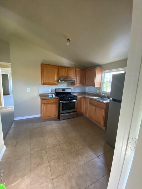 18 Third Ave in Brentwood, NY - Building Photo