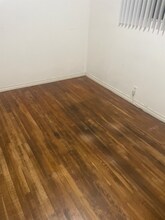 5853 Virginia Ave in Los Angeles, CA - Building Photo - Building Photo