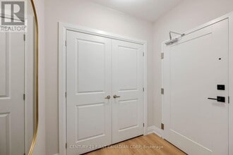 4286 King St E in Kitchener, ON - Building Photo - Building Photo