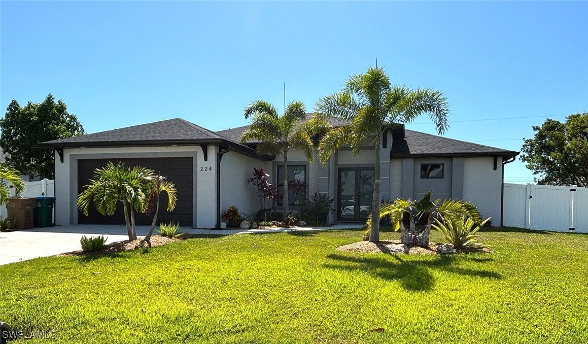 224 NW 2nd Pl in Cape Coral, FL - Building Photo