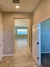 16066 Micelli Dr in Winter Garden, FL - Foto de edificio - Building Photo