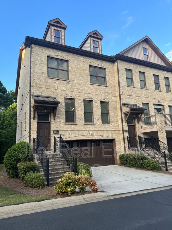property at 3134 Chestnut Woods Dr