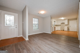 532 Dove Way in Social Circle, GA - Building Photo - Building Photo