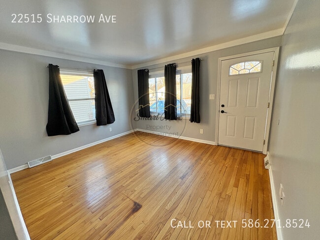 22515 Sharrow Ave in Warren, MI - Building Photo - Building Photo