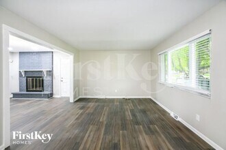 6050 Northland Rd in Indianapolis, IN - Building Photo - Building Photo