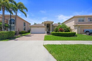16440 Ruby Lake in Weston, FL - Building Photo