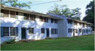 Country Club Apartment in Ewing, NJ - Building Photo - Building Photo