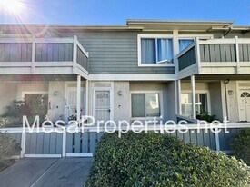 926 W Philadelphia St in Ontario, CA - Building Photo