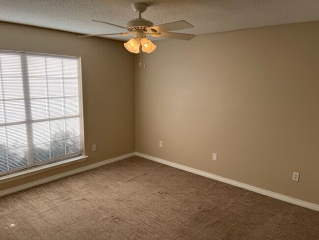 6401 Cedar Bend Ct in Mobile, AL - Building Photo - Building Photo