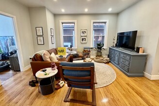11 Anson St, Unit 2 in Boston, MA - Building Photo - Building Photo