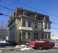 465-477 3rd St in Fall River, MA - Foto de edificio - Building Photo