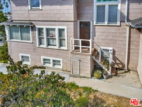 2027 3rd St in Santa Monica, CA - Building Photo - Building Photo