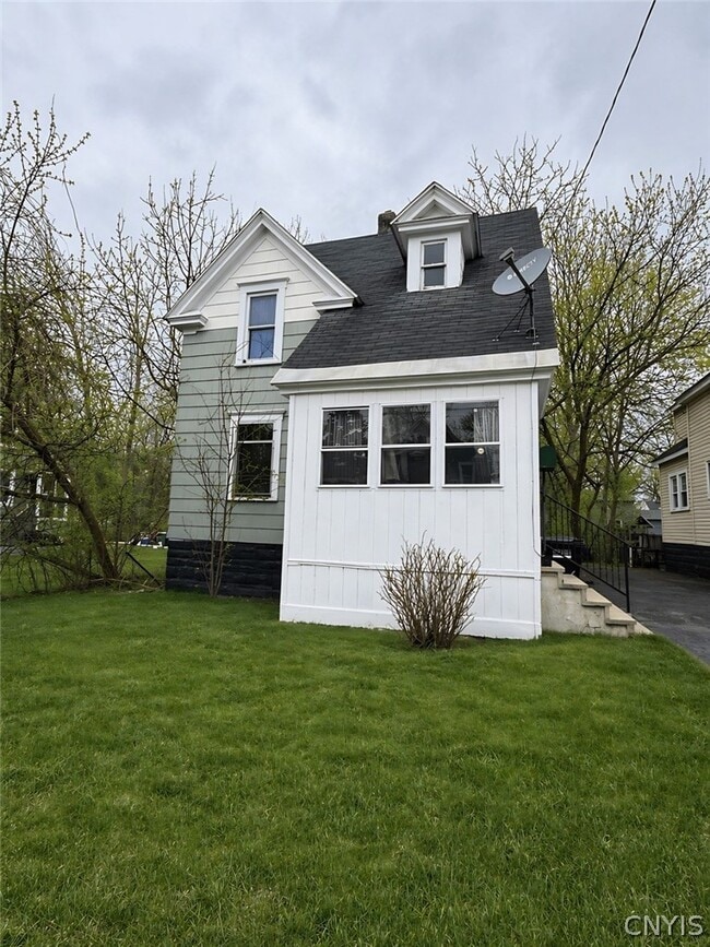 property at 154 Seeley Ave