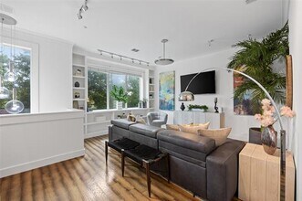 4312 Mckinney Ave in Dallas, TX - Building Photo - Building Photo