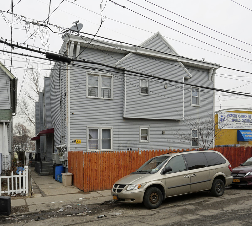 29 Harrison Ave in Staten Island, NY - Building Photo