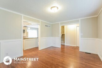 1811 Patricia Dr in Kearney, MO - Building Photo - Building Photo