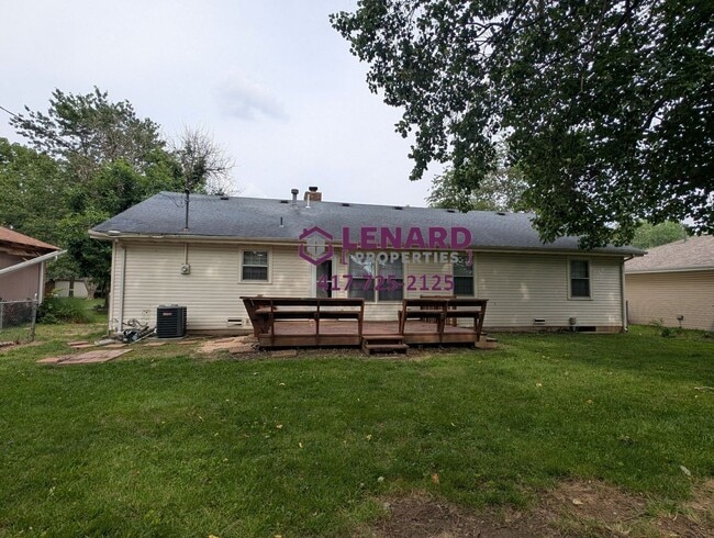 2111 S Western Ave in Springfield, MO - Building Photo - Building Photo
