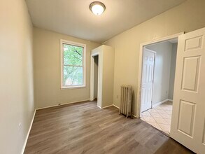 118 Ridgewood Ave, Unit 2 in Newark, NJ - Building Photo - Building Photo