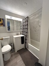 19 Winchester St, Unit 710 in Brookline, MA - Foto de edificio - Building Photo