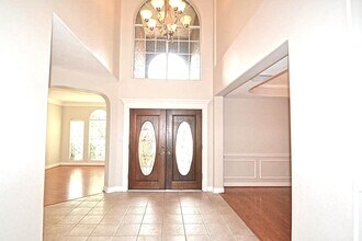 5926 Solar Point Ln in Houston, TX - Building Photo - Building Photo