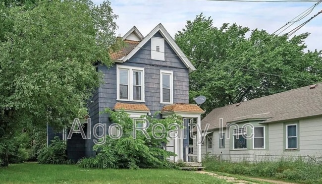 property at 825 Sylvan St