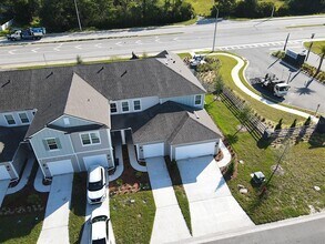 121 Redbud Rd in Palm Coast, FL - Building Photo - Building Photo