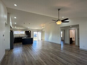 154 Mesa Dr in Waynesville, MO - Building Photo - Building Photo