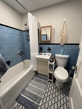 12 Sewall Ave, Unit 215 in Brookline, MA - Building Photo - Building Photo