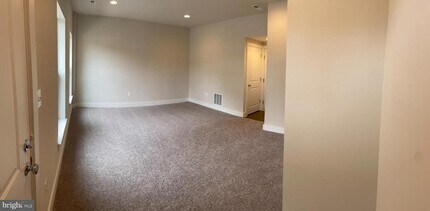 5118 Ridgeview Retreat Dr in Chantilly, VA - Building Photo - Building Photo