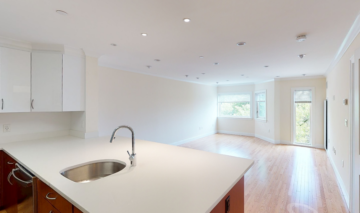 1441 Beacon St, Unit 516 in Brookline, MA - Building Photo