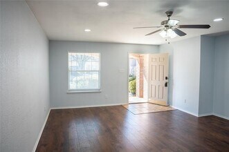 10008 Cougar Tr in Fort Worth, TX - Building Photo - Building Photo