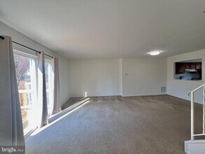 6160 Majors Ln in Columbia, MD - Building Photo - Building Photo