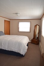 235 Bates St, Unit 235A Bates St. in Millinocket, ME - Building Photo - Building Photo