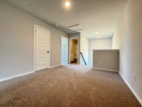 3304 Kingdom Dr in Denton, TX - Building Photo - Building Photo
