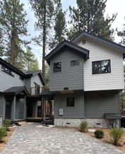 3317 Fir Ave in South Lake Tahoe, CA - Building Photo - Building Photo