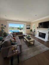 7237 Sitio Lima in Carlsbad, CA - Building Photo - Building Photo