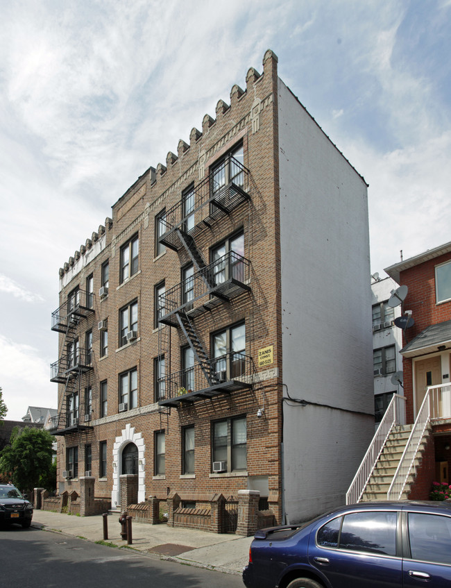 1857 85th St in Brooklyn, NY - Foto de edificio - Building Photo