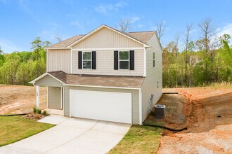 130 Jo Creek Ln in Harmony, NC - Building Photo - Building Photo