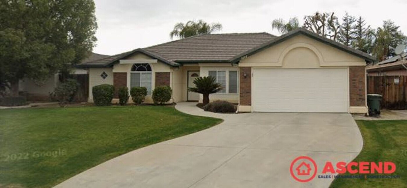 5107 Shaman Ct in Bakersfield, CA - Building Photo