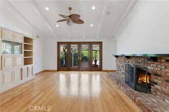 19803 Linnet St in Los Angeles, CA - Building Photo - Building Photo