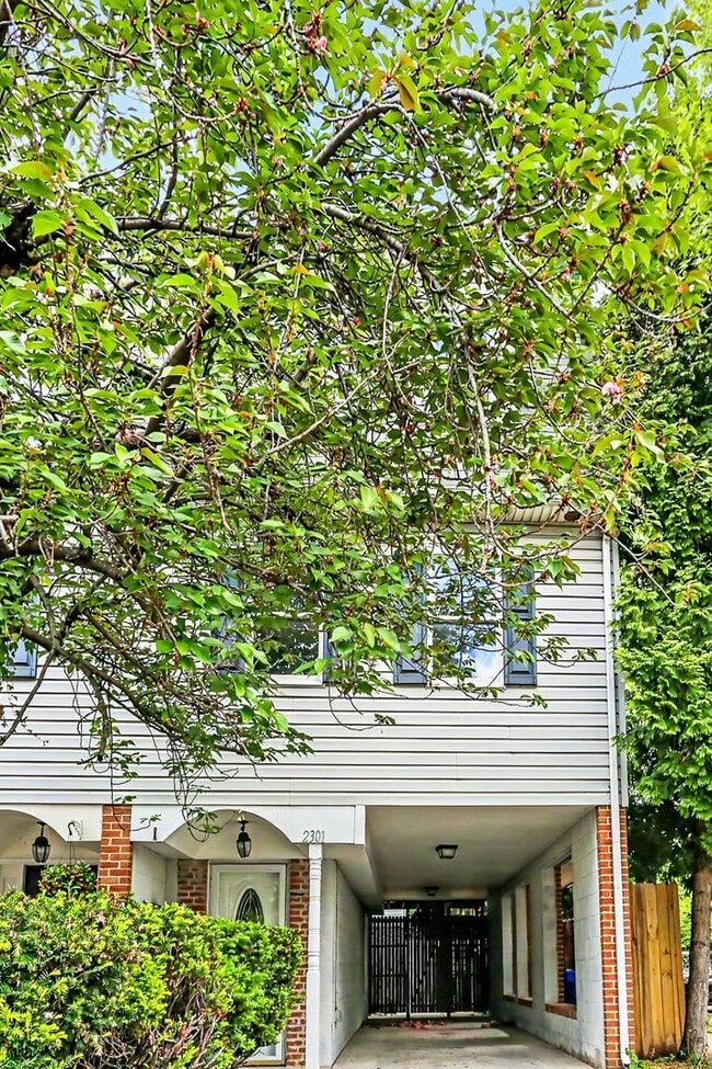 property at 2301 N 2nd St
