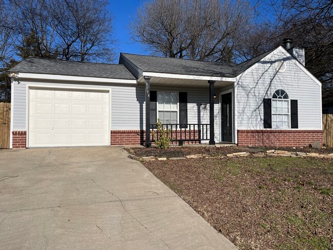 property at 3194 W Oakfield St