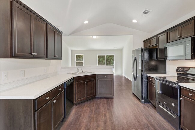 233 Willis Wy in Statesboro, GA - Building Photo - Building Photo