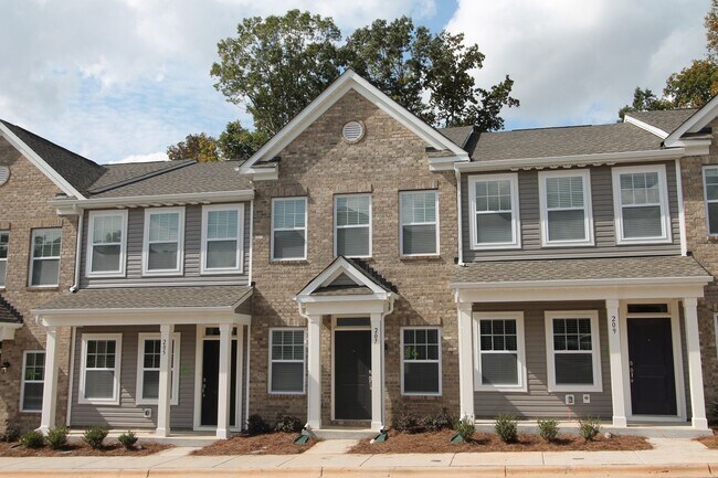 property at 217 Hammersmith Trl NW